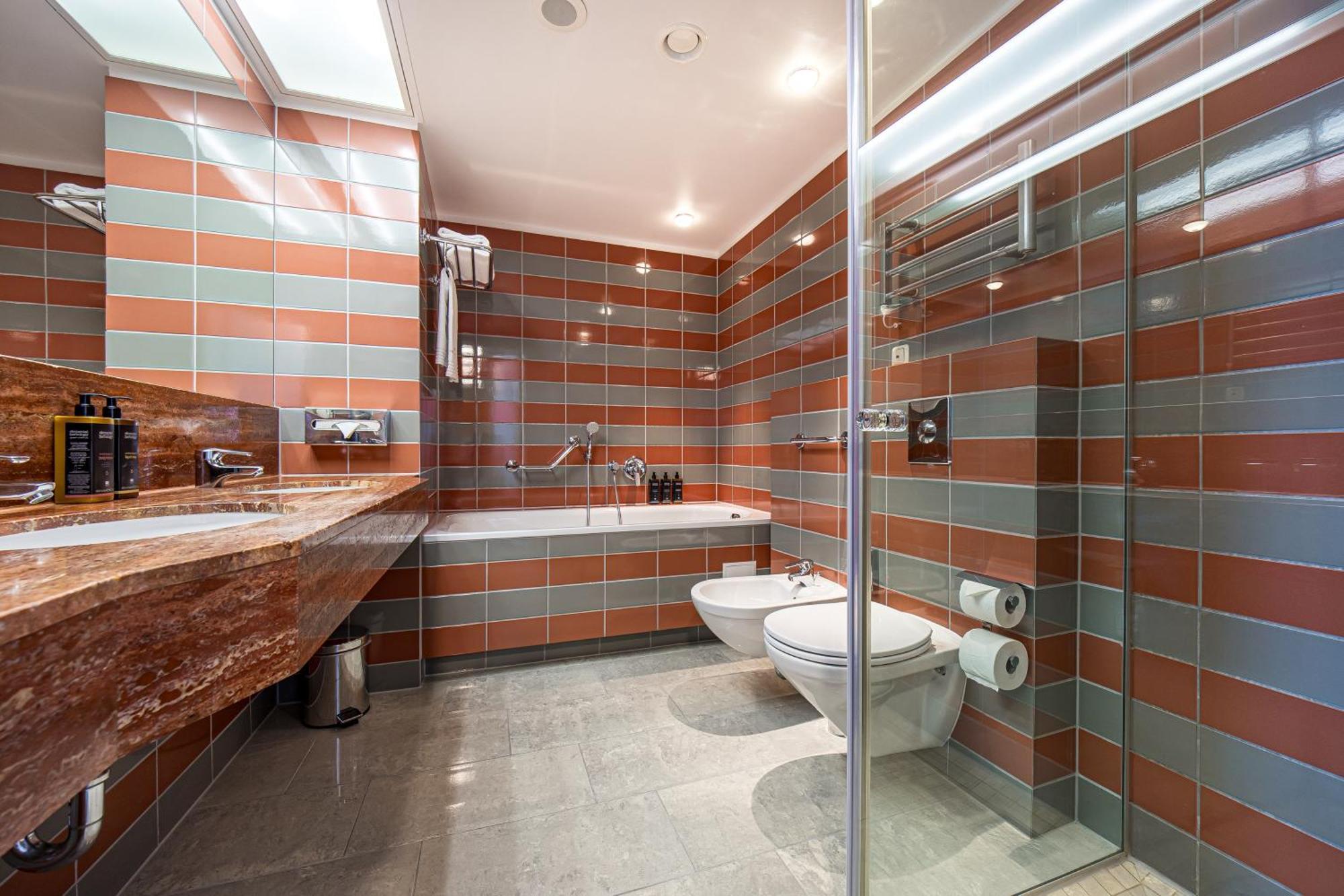 Mercure Vanagupe &