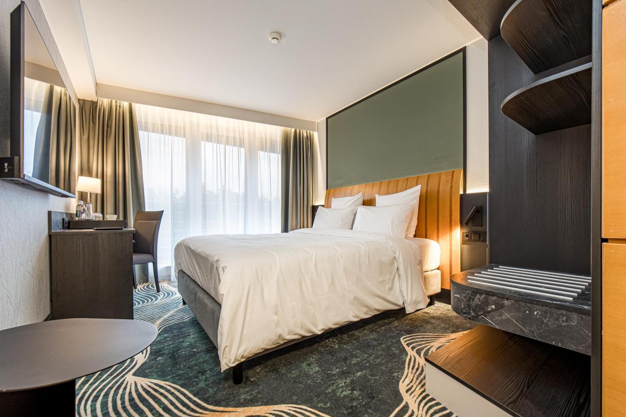 Hotel Mercure Vanagupe & 5*